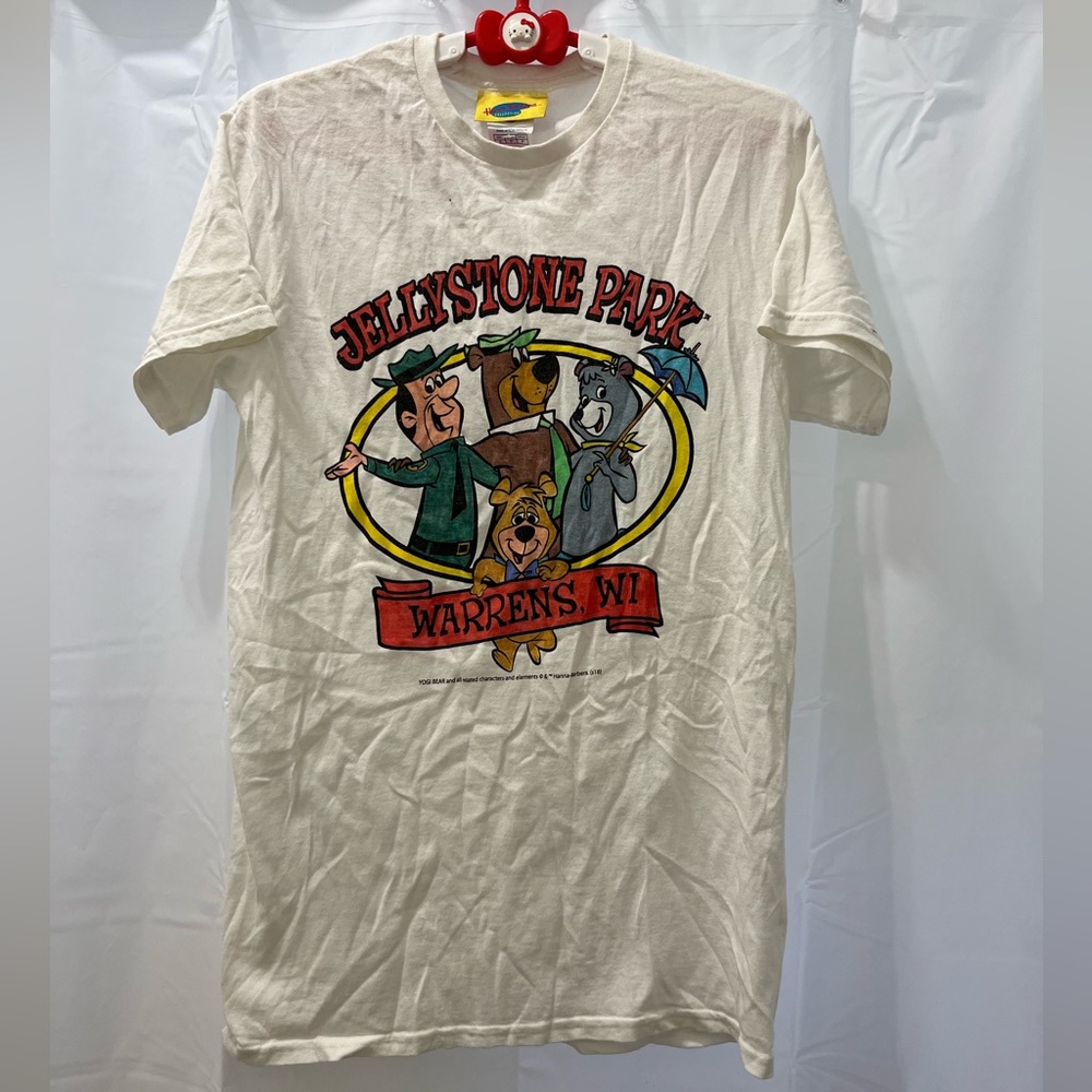 Hannah Barbera Jellystone Yogi Bear camp souvenir vintage kitchy unisex shirt